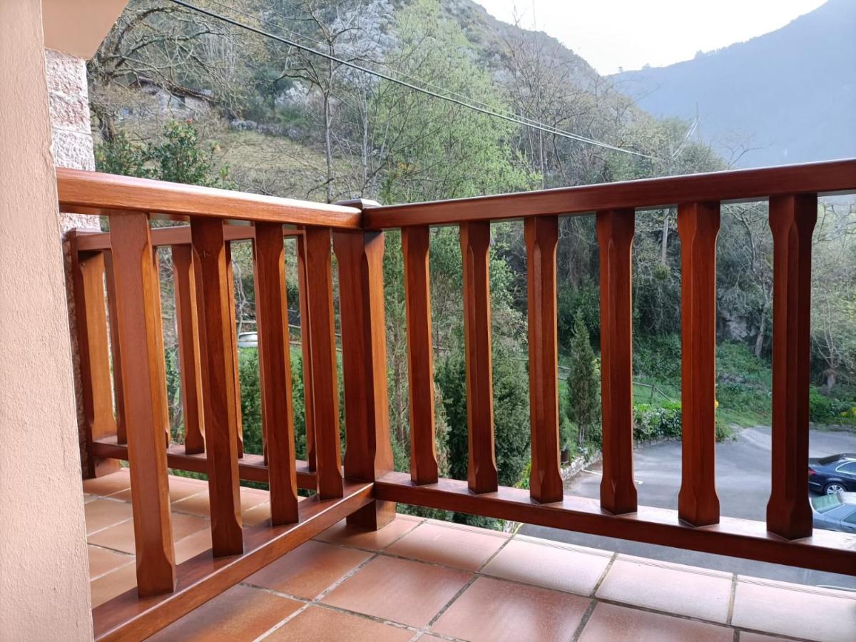 La Salmonera Cangas De Onis Caño Extérieur photo