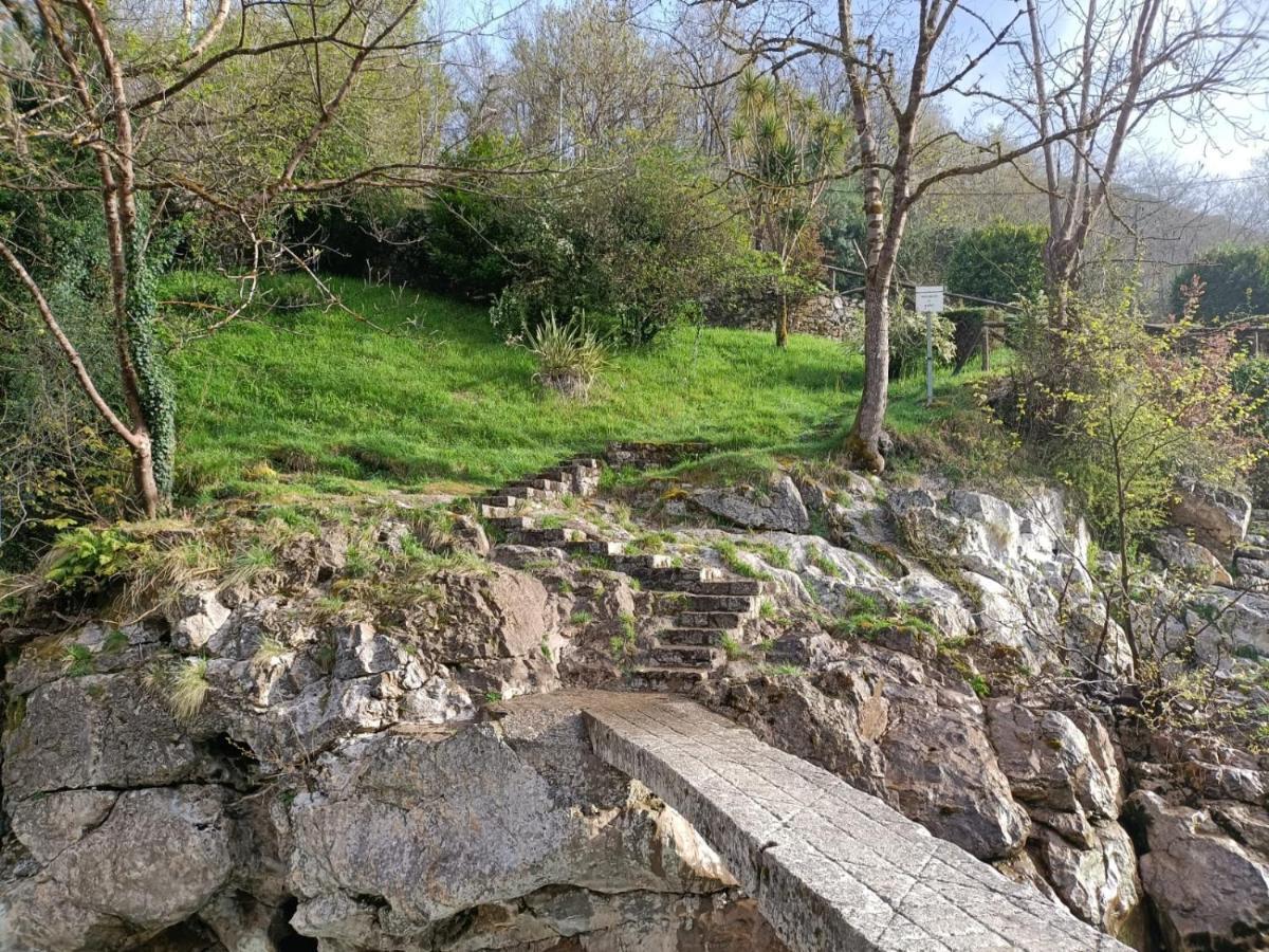 La Salmonera Cangas De Onis Caño Extérieur photo